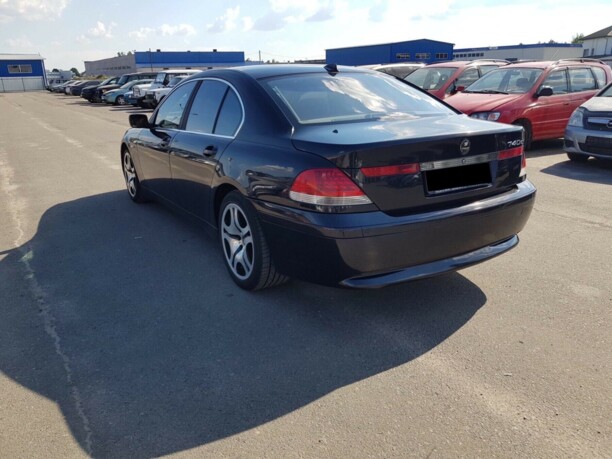 BMW 7 серия E65, 2003 г.
