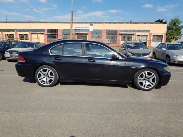 BMW 7 серия E65, 2003 г.