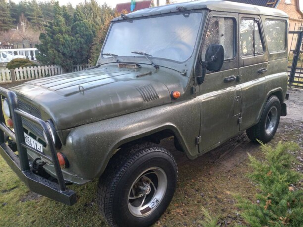 УАЗ 31, 2001 г.