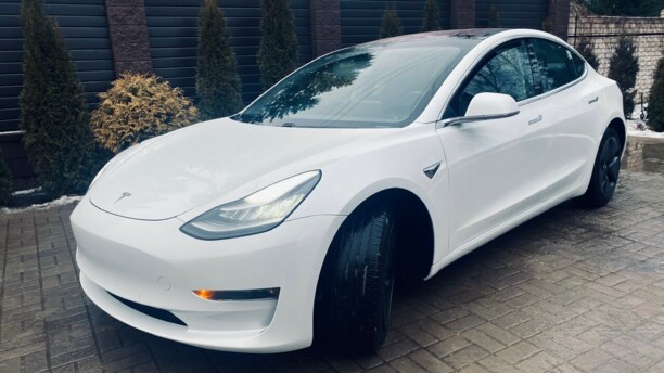 Tesla Model 3, 2019 г.