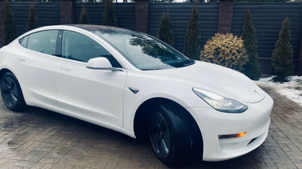 Tesla Model 3, 2019 г.