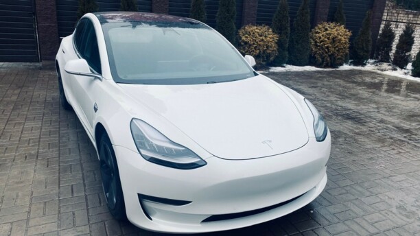 Tesla Model 3, 2019 г.