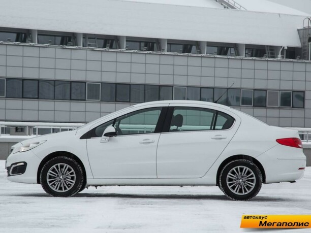 Peugeot 408 I · Рестайлинг, 2019 г.