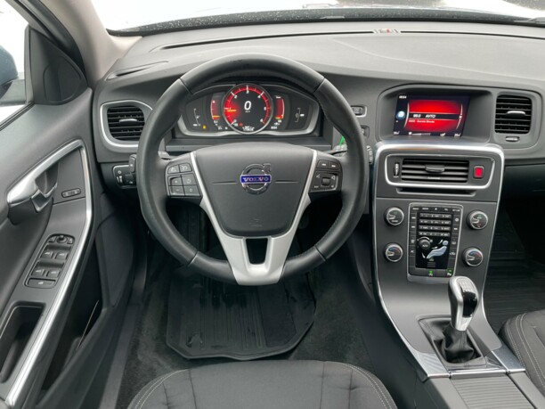 Volvo V60 I · Рестайлинг, 2017 г.