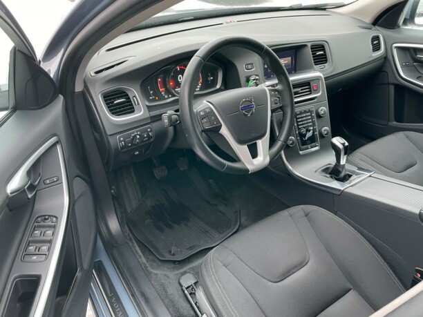 Volvo V60 I · Рестайлинг, 2017 г.