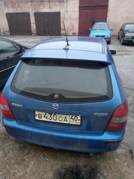 Mazda 323F, 1998 г.