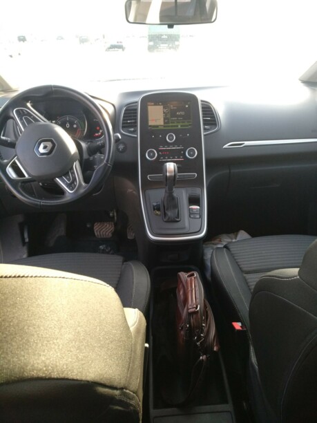 Renault Grand Scenic IV, 7 мест, 2017 г.