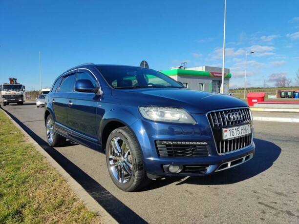Audi Q7 4L, 7 мест, 2007 г.