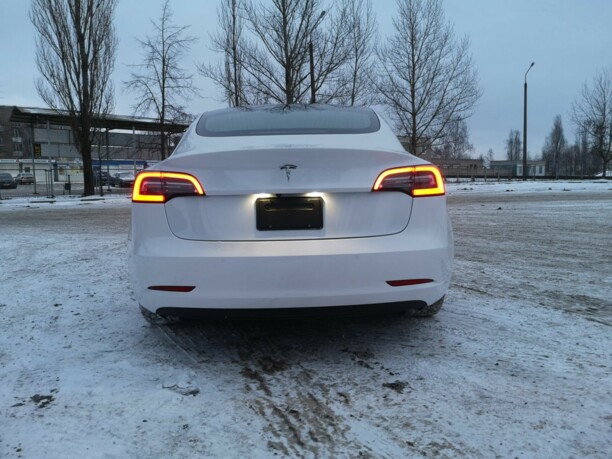 Tesla Model 3, 2020 г.