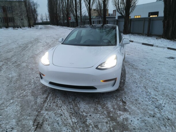 Tesla Model 3, 2020 г.