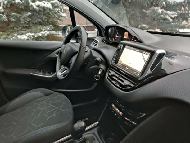 Peugeot 2008 I · Рестайлинг, 2017 г.