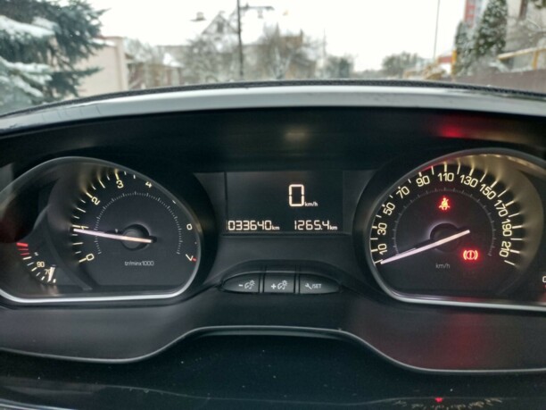 Peugeot 2008 I · Рестайлинг, 2017 г.