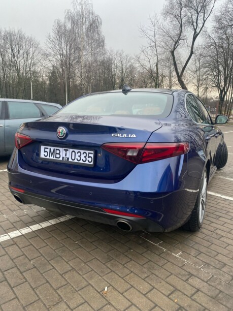 Alfa Romeo Giulia, 2017 г.
