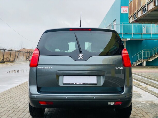 Peugeot 5008 I, 7 мест, 2010 г.