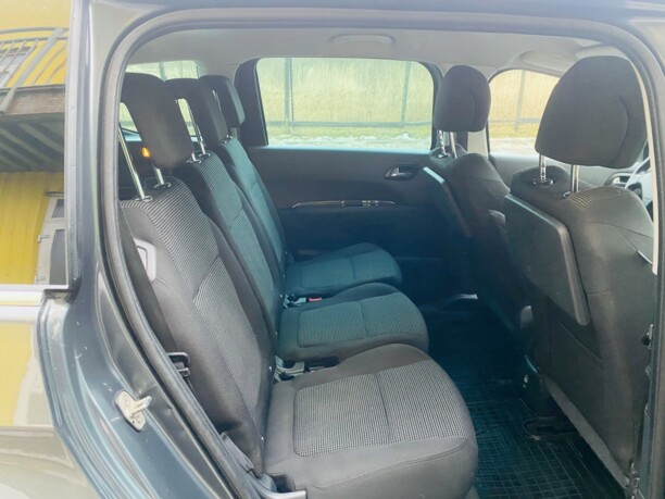 Peugeot 5008 I, 7 мест, 2010 г.