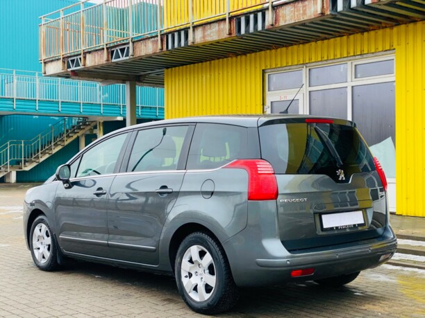 Peugeot 5008 I, 7 мест, 2010 г.