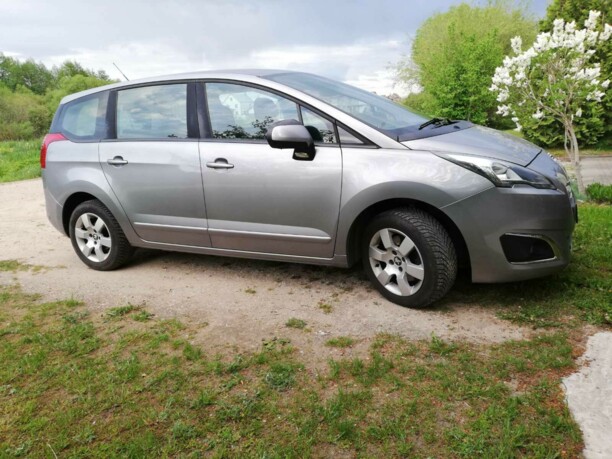 Peugeot 5008 I · Рестайлинг, 2015 г.