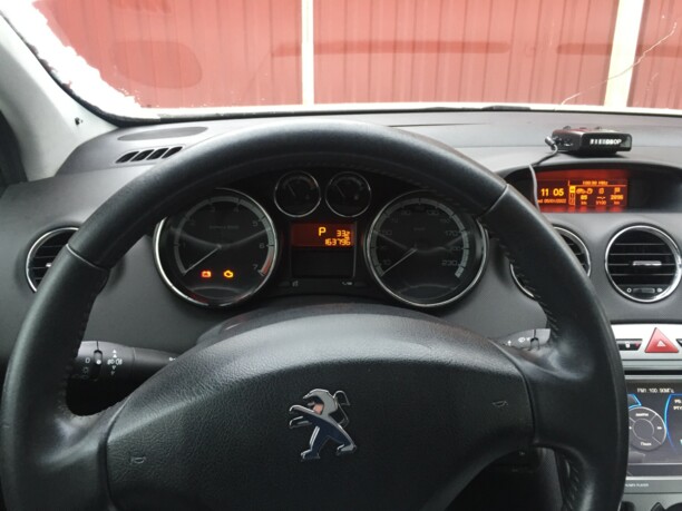 Peugeot 308 T7 · Рестайлинг, 2012 г.