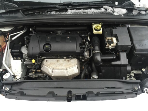 Peugeot 308 T7 · Рестайлинг, 2012 г.