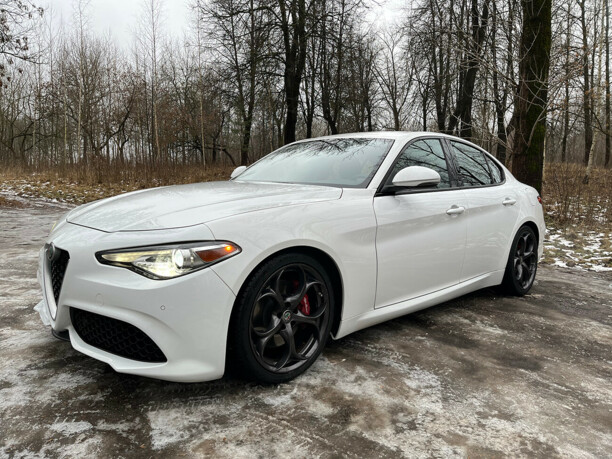 Alfa Romeo Giulia, 2017 г.
