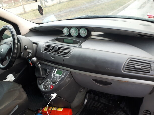 Fiat Ulysse II, 7 мест, 2002 г.