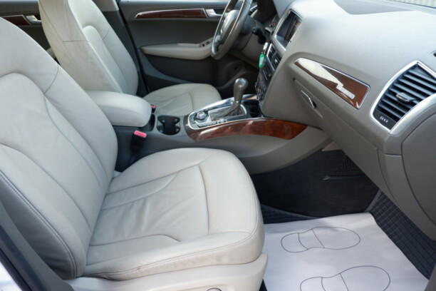 Audi Q5 8R, 2009 г.