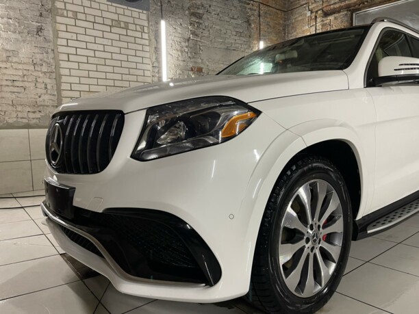 Mercedes-Benz GLS X166, 7 мест, 2017 г.
