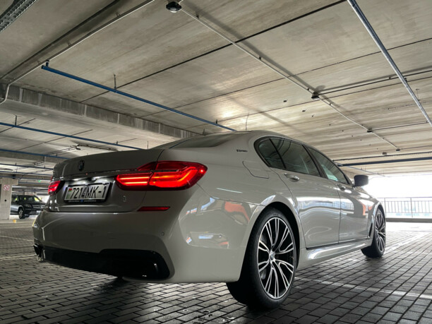 BMW 7 серия G12 (Long), 2017 г.