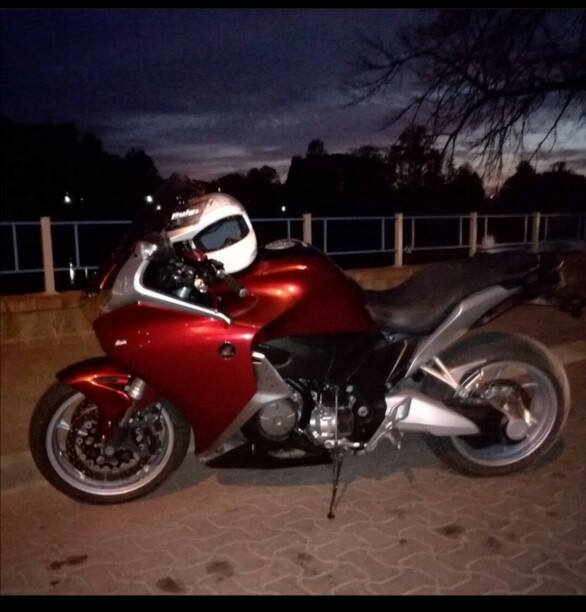 Honda VFR Vfr1200f , 2010 г.