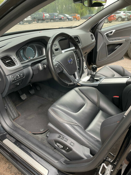 Volvo V60 I · Рестайлинг, 2015 г.