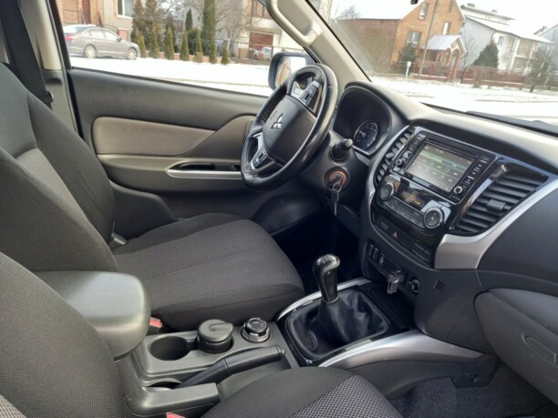 Mitsubishi L200 V, 2018 г.