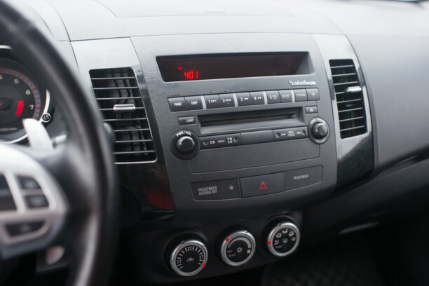 Mitsubishi Outlander XL, 2008 г.