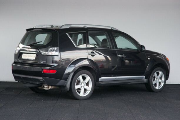 Mitsubishi Outlander XL, 2008 г.
