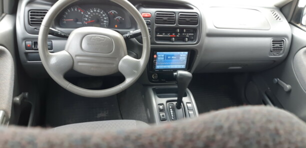 Chevrolet Tracker II, 2000 г.