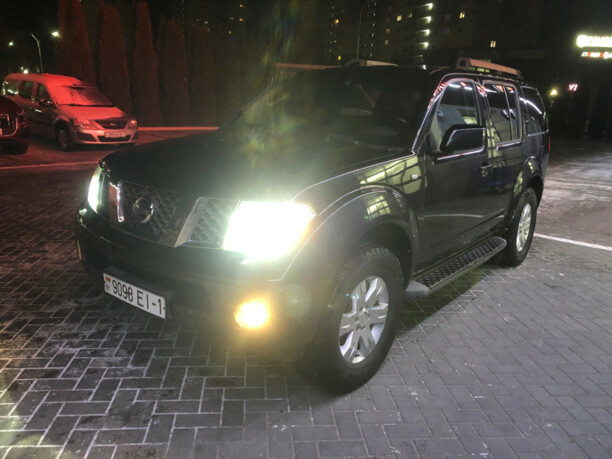 Nissan Pathfinder R51, 7 мест, 2005 г.