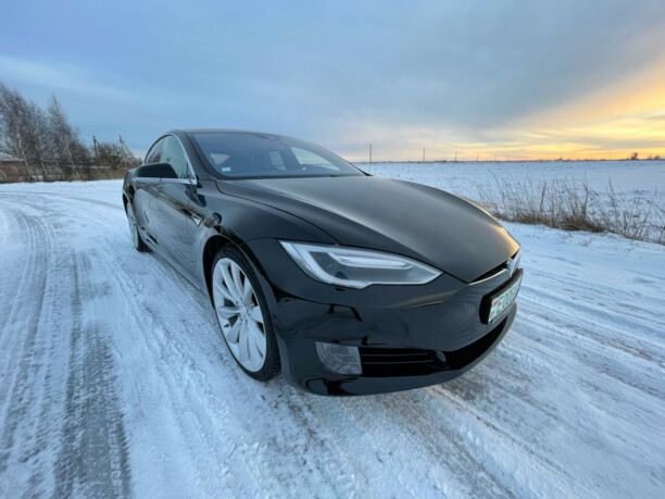 Tesla Model S I · Рестайлинг, 2017 г.