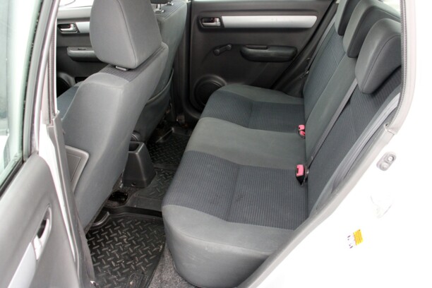 Suzuki Swift III, 2008 г.