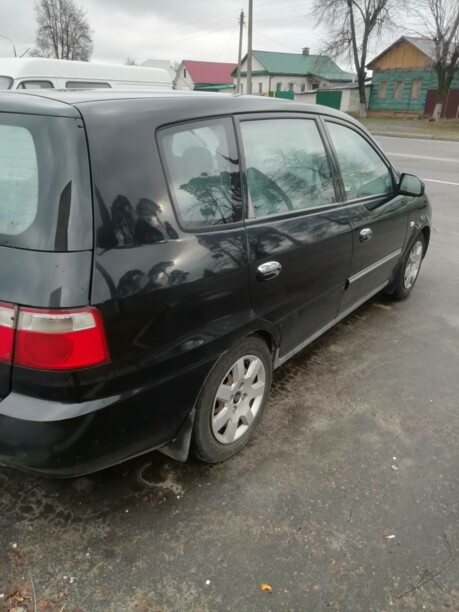 Kia Carens I · Рестайлинг, 2002 г.