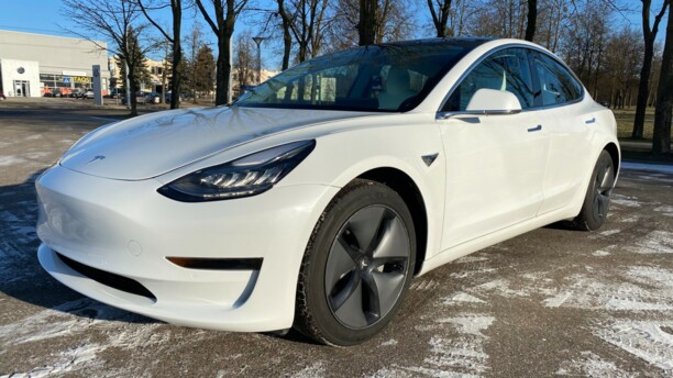 Tesla Model 3, 2020 г.