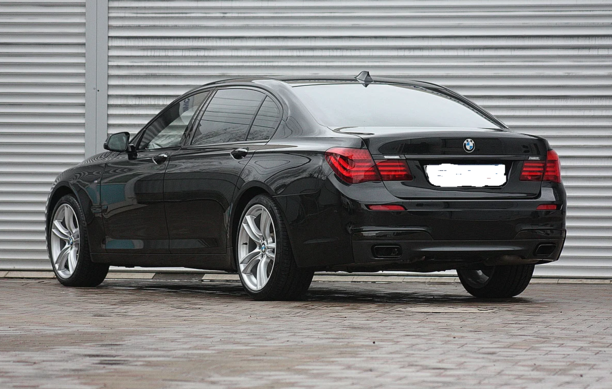 BMW 7 серия F02 (Long), 2015 г.