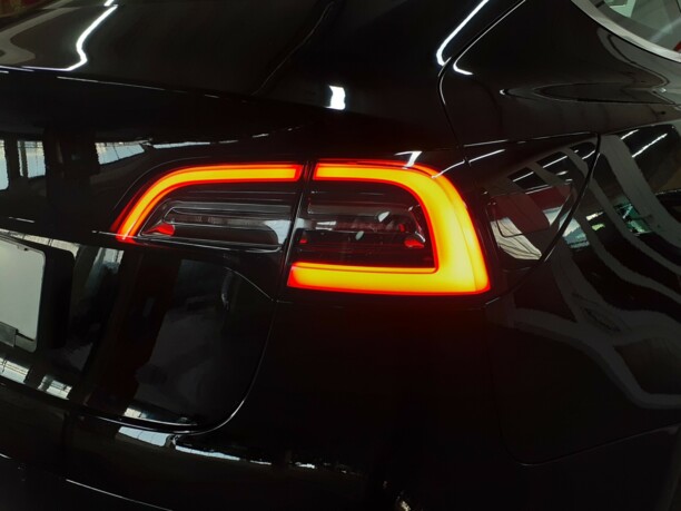 Tesla Model 3, 2020 г.