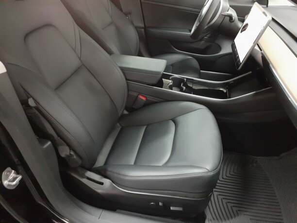 Tesla Model 3, 2020 г.