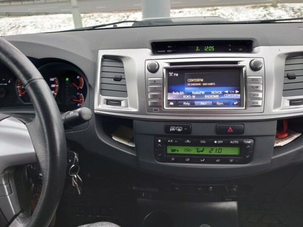 Toyota Hilux VII (AN10) · 2-й рестайлинг, 2015 г.