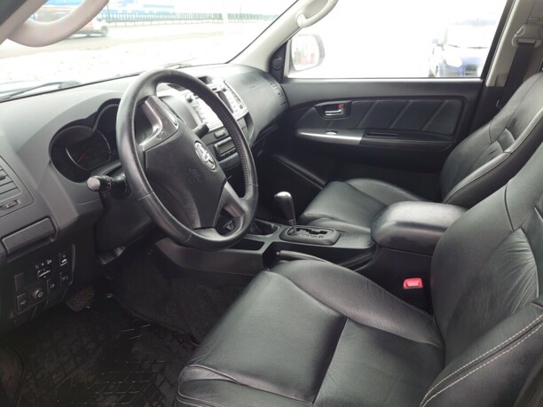Toyota Hilux VII (AN10) · 2-й рестайлинг, 2015 г.