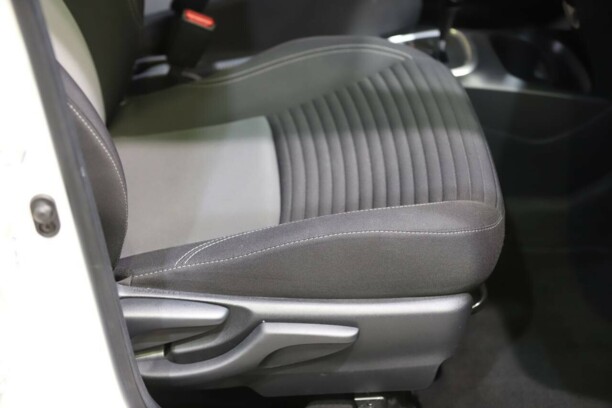 Toyota Yaris III (XP130) · 2-й рестайлинг, 2017 г.