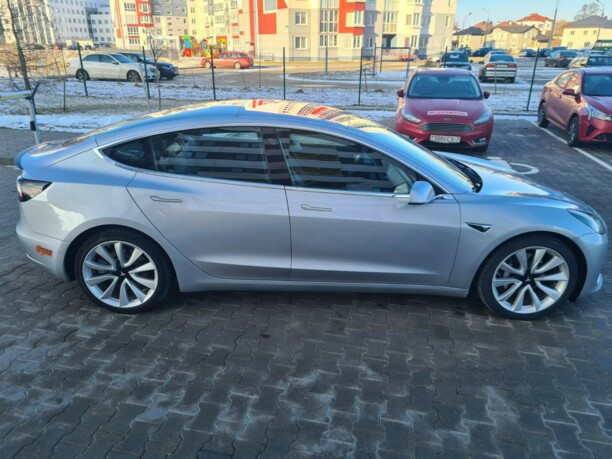 Tesla Model 3, 2018 г.