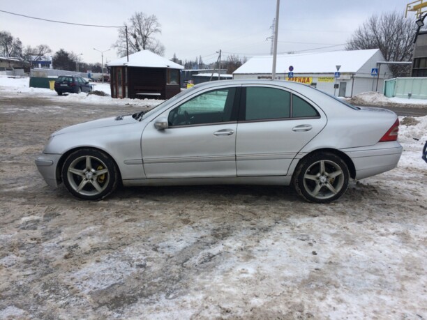 Mercedes-Benz C-Класс W203, S203, CL203, 2001 г.
