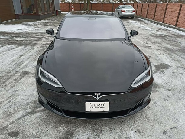 Tesla Model S I · Рестайлинг, 2017 г.