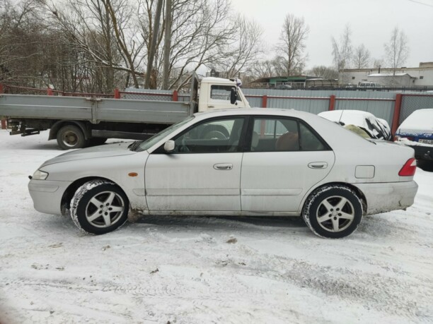 Mazda 626 GF, 2000 г.