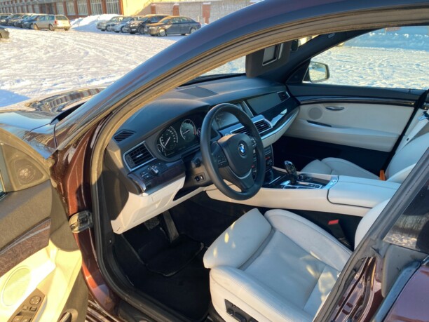 BMW 5 серия F07 (GT), 2011 г.